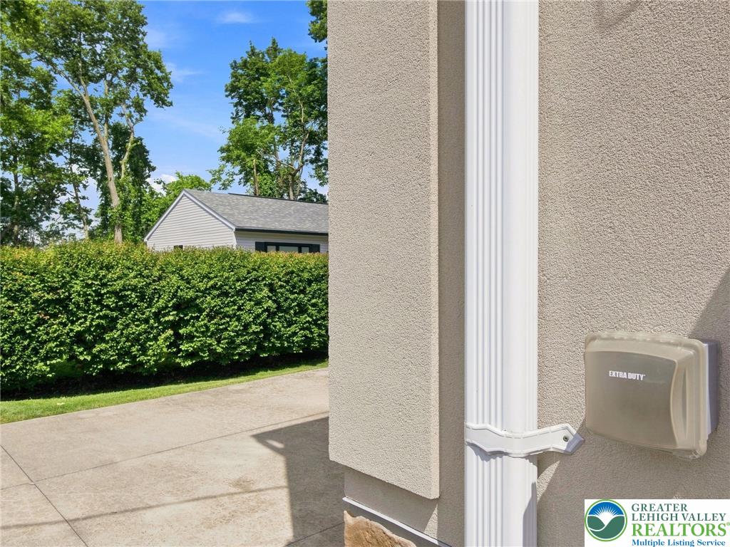 1739 Brown St. Property Photo 17