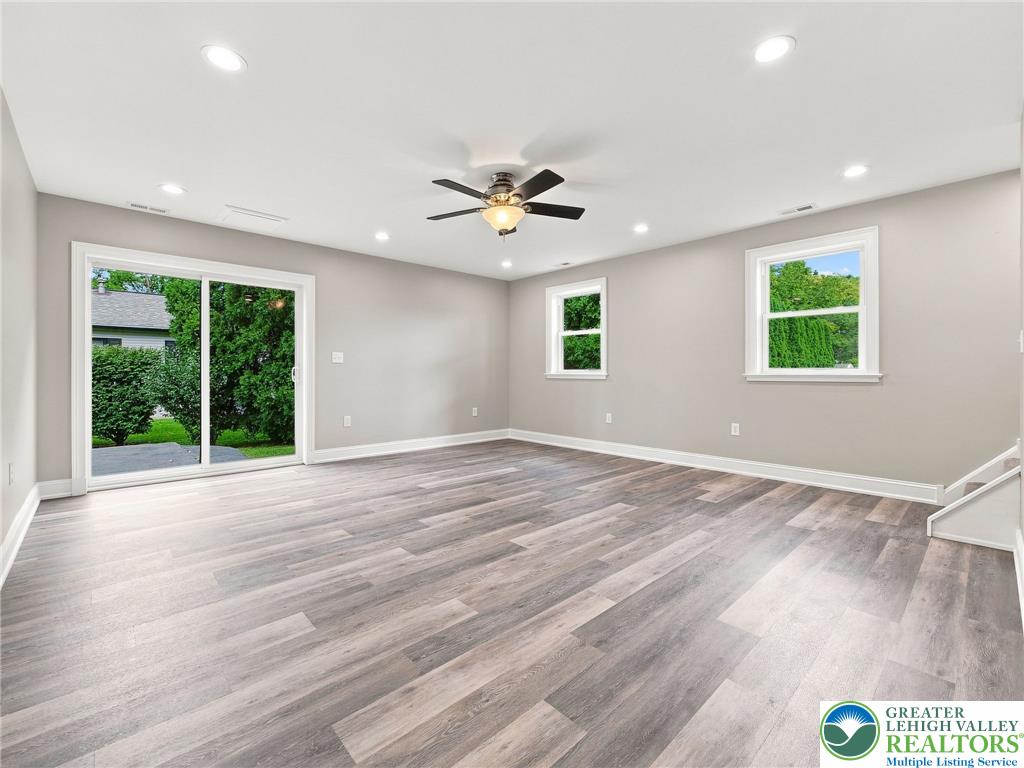 1739 Brown St. Property Photo 38