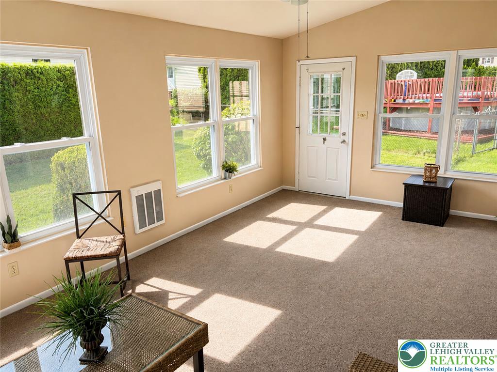 1039 Barbara Drive Property Photo 14