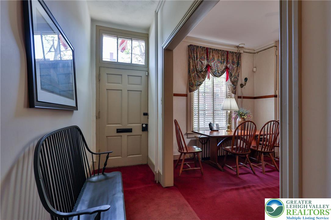 72 West Market Street Property Photo 5
