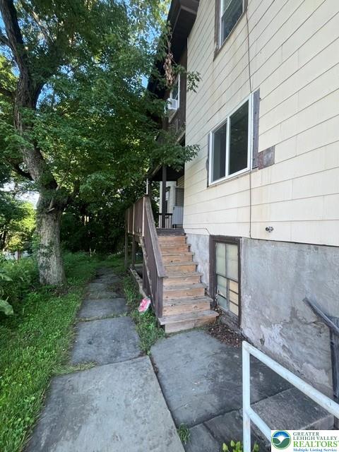 201 North Street Apt 1 Property Photo 2