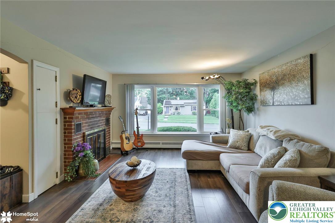 319 South Ott Street Property Photo 6
