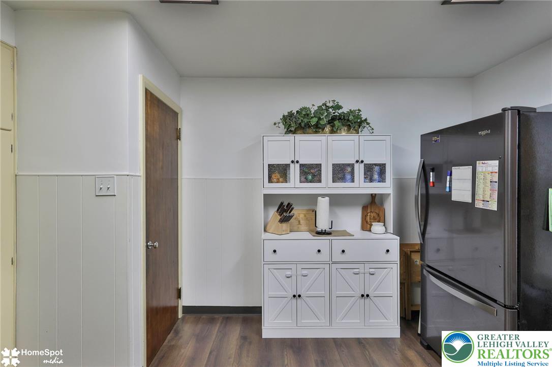 319 South Ott Street Property Photo 20