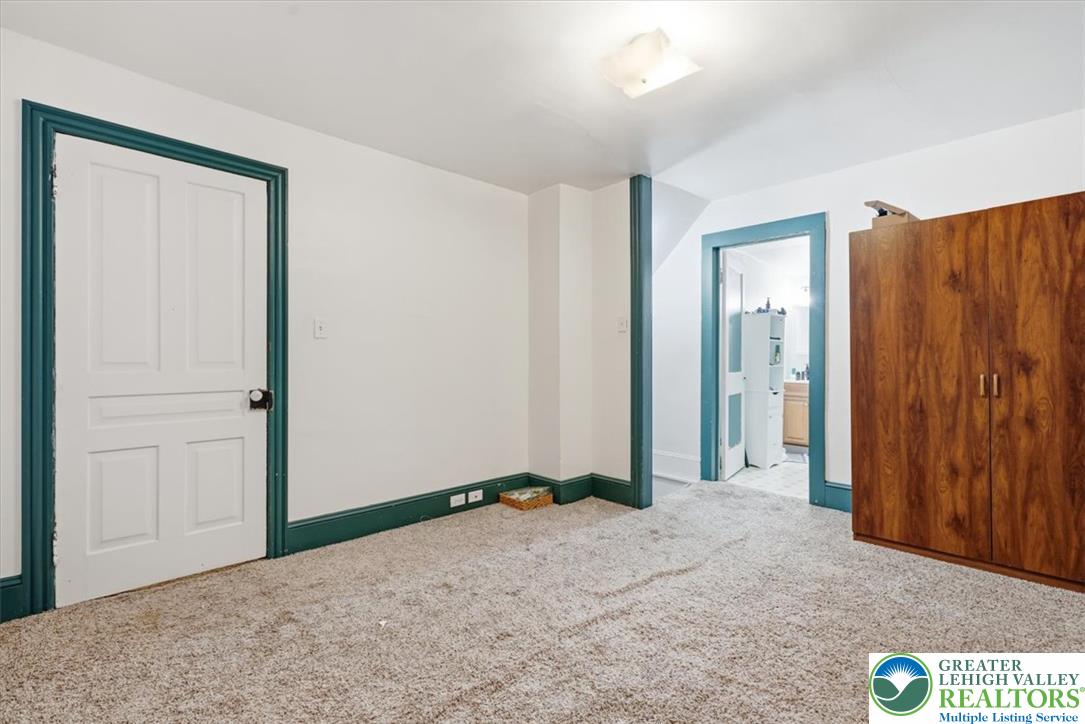 341 Fairview Street Property Photo 22