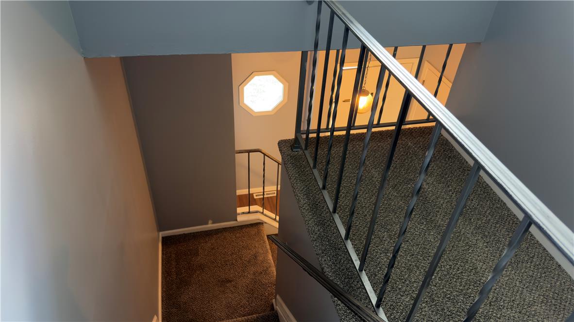 886 Maryland Court Property Photo 11