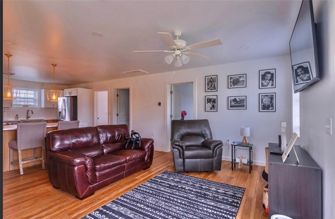 360 Sunset Drive Property Photo 11