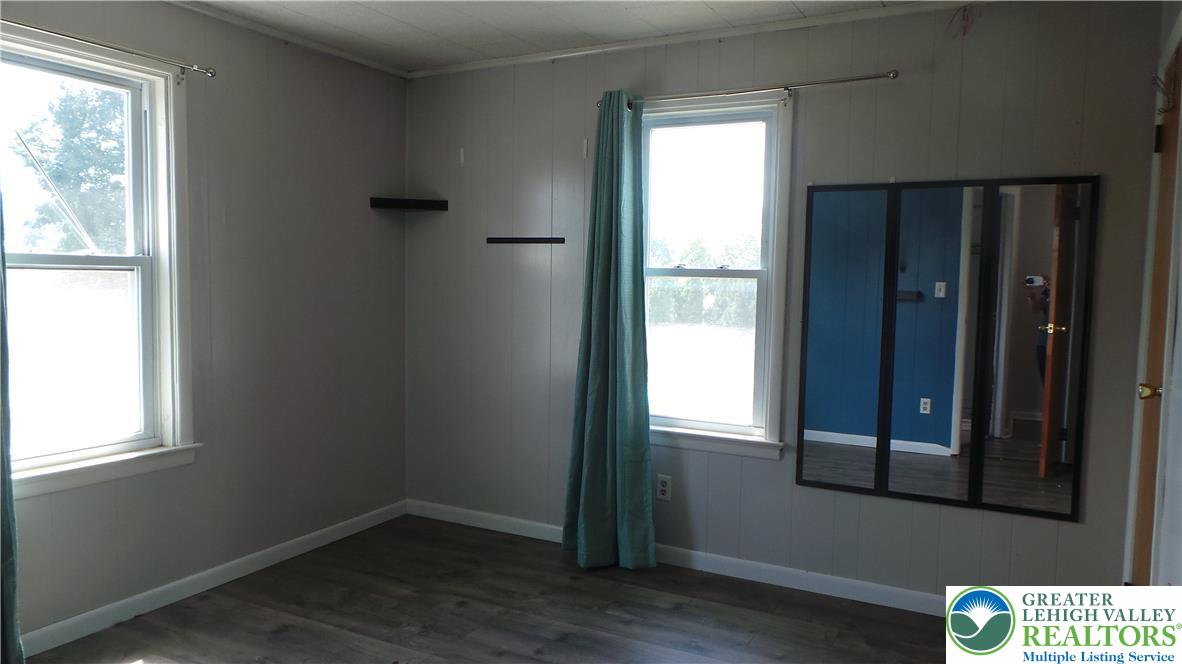 159 East Madison Street Property Photo 17