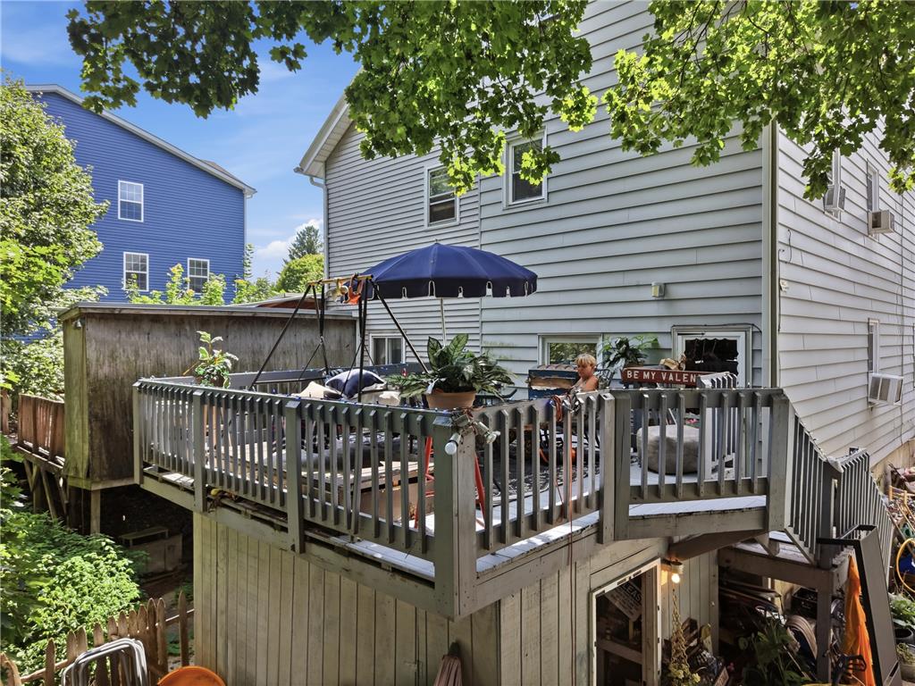 439 South Walnut Street Property Photo 11