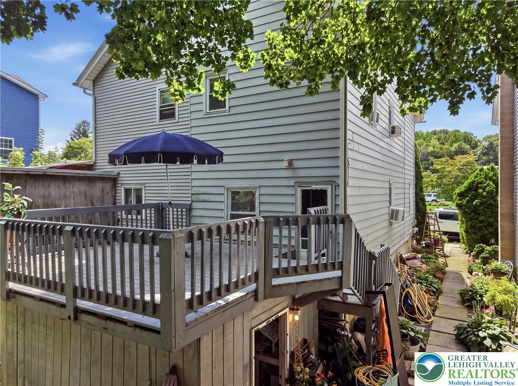 439 South Walnut Street Property Photo 21