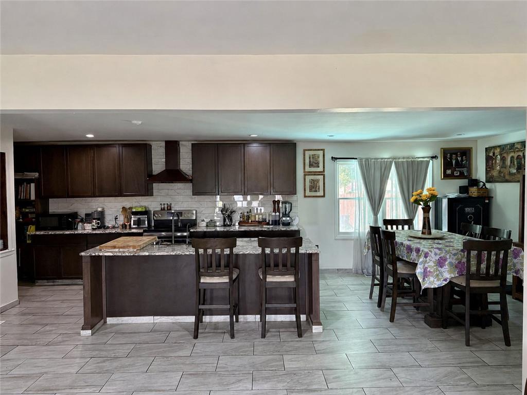1432 Greenview Property Photo 10
