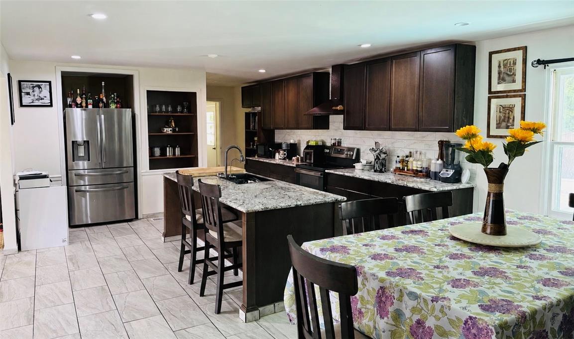 1432 Greenview Property Photo 12