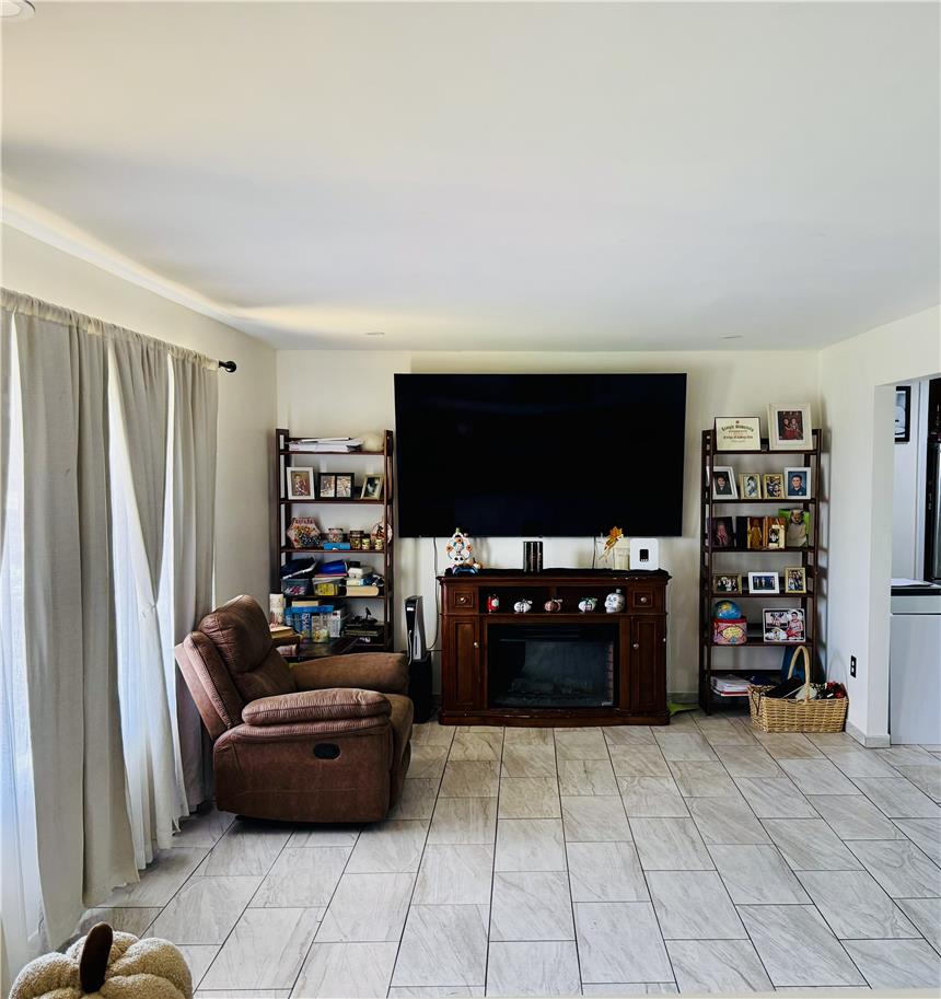 1432 Greenview Property Photo 16