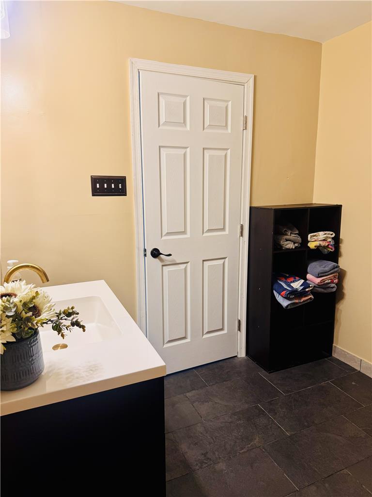 1432 Greenview Property Photo 20