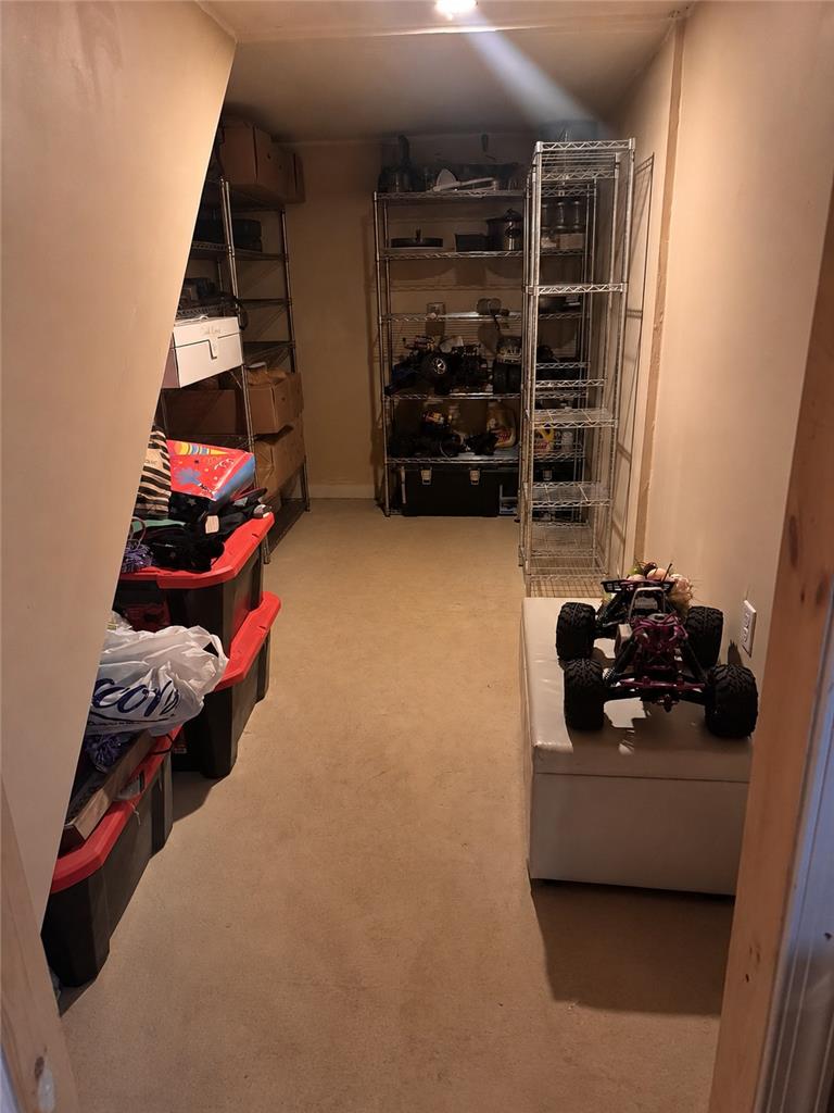 1432 Greenview Property Photo 30