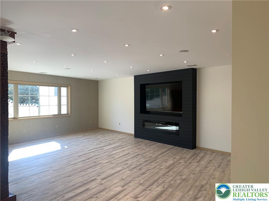 6271 Batman Road Property Photo 11
