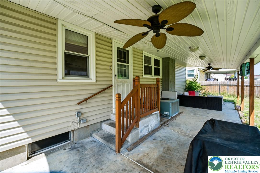 4328 Winfield Terrace Property Photo 29