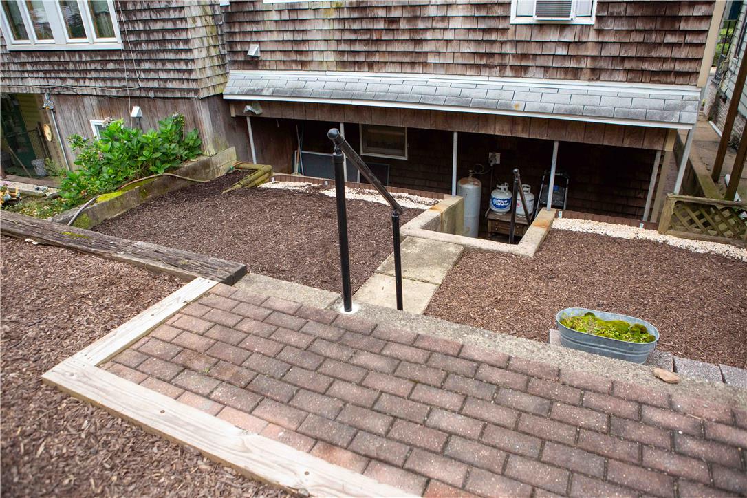 167 Main Street Property Photo 28