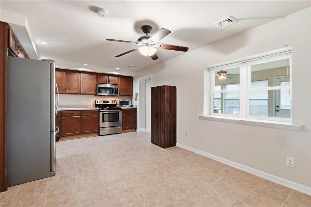 1630 Cambridge Street Property Photo 8