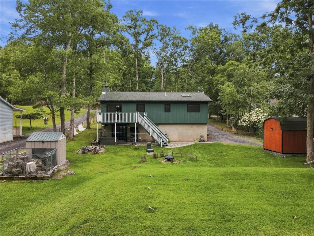 12416 Mountain Laurel Drive Property Photo 4