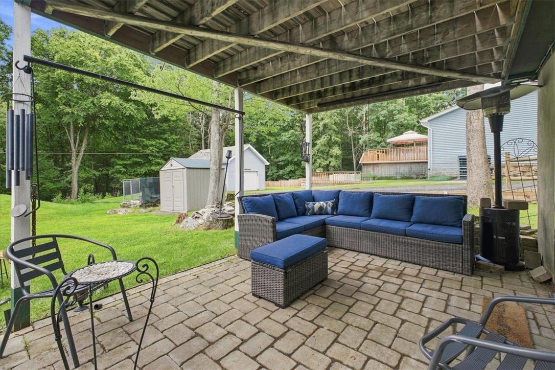 12416 Mountain Laurel Drive Property Photo 8