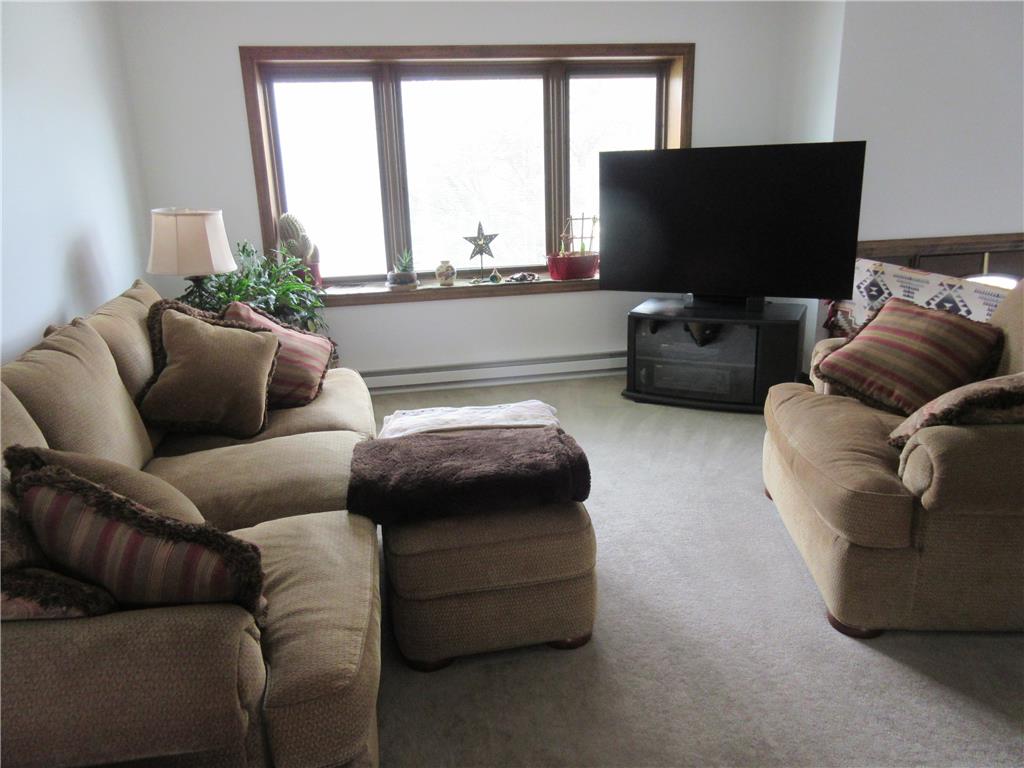 480 Mountain View Road Property Photo 12
