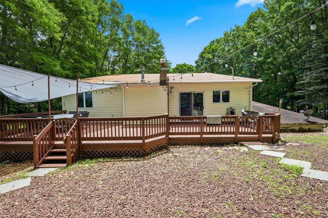 17 Basswood Court Property Photo 12