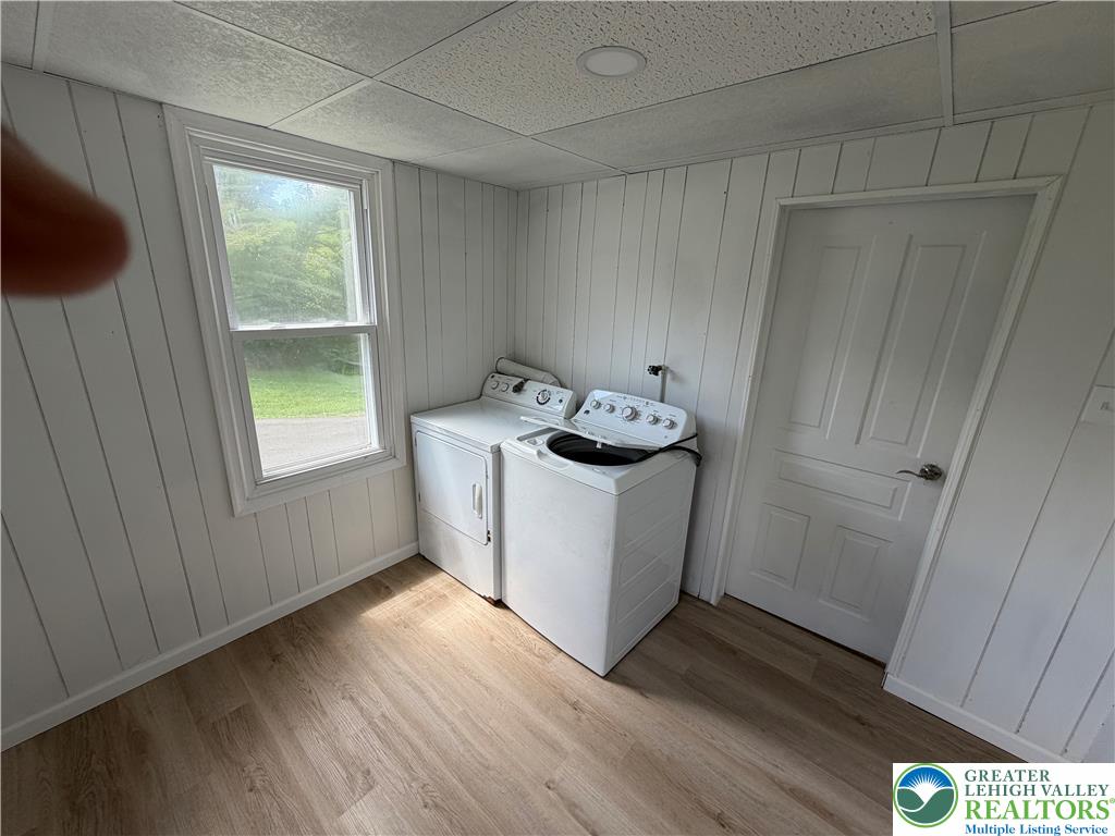 5720 Memorial Road Property Photo 6