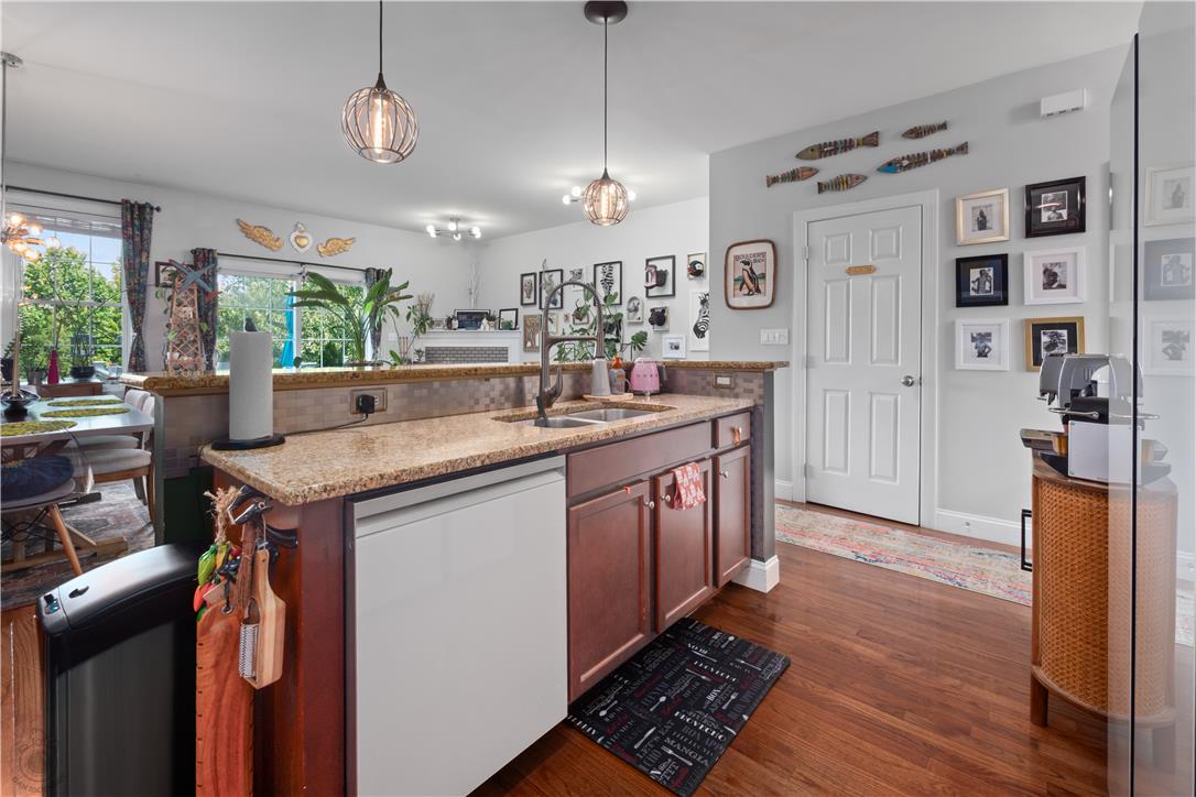 1654 Finches Garden Road Property Photo 15