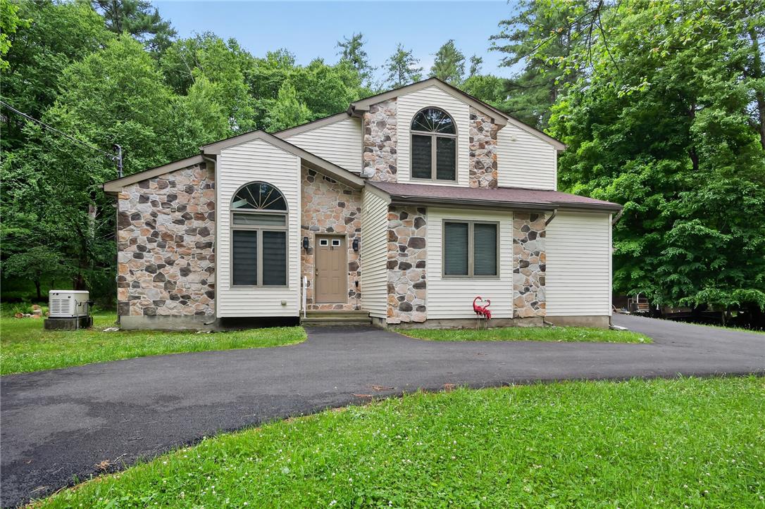 1119 Mink Court Property Photo 2