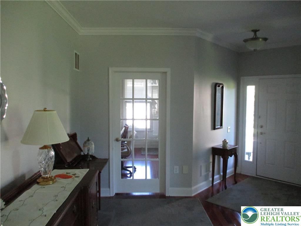 1001 Honor Drive Property Photo 8