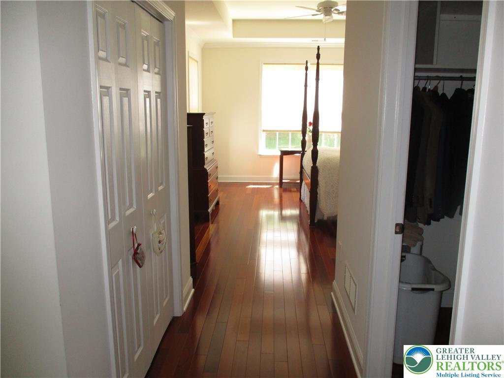 1001 Honor Drive Property Photo 13