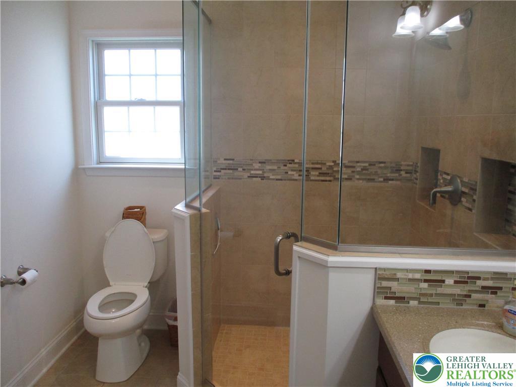 1001 Honor Drive Property Photo 18