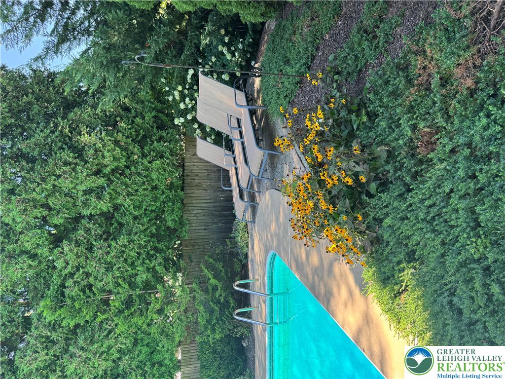 3360 Michigan Court Property Photo 33