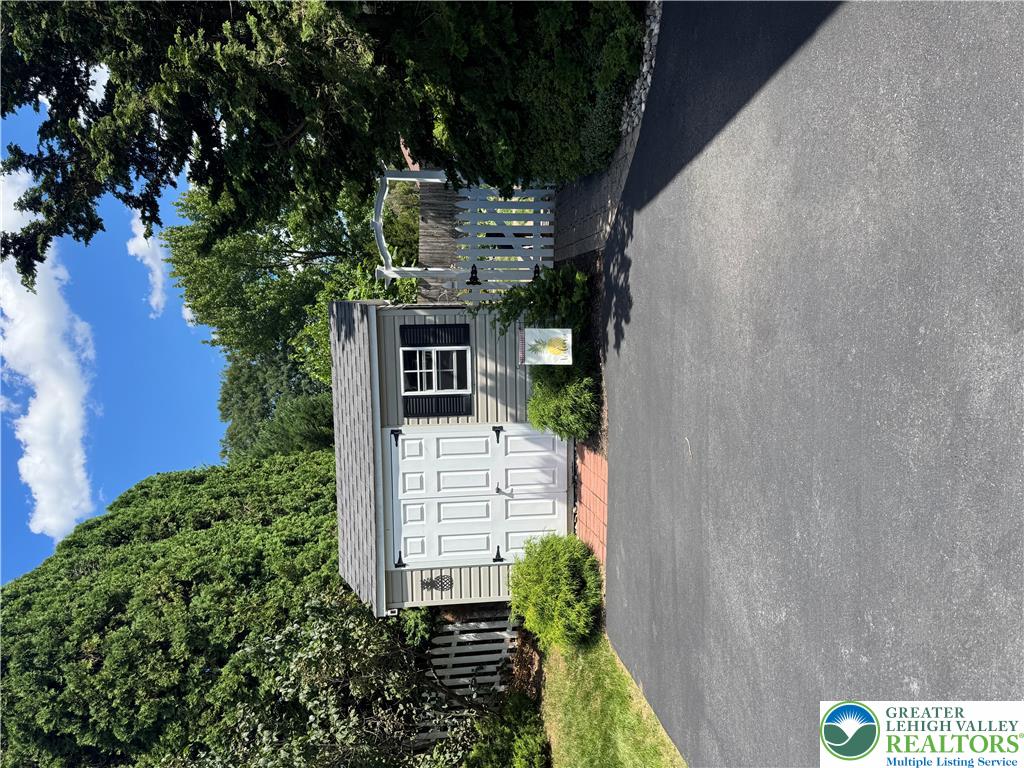 3360 Michigan Court Property Photo 41