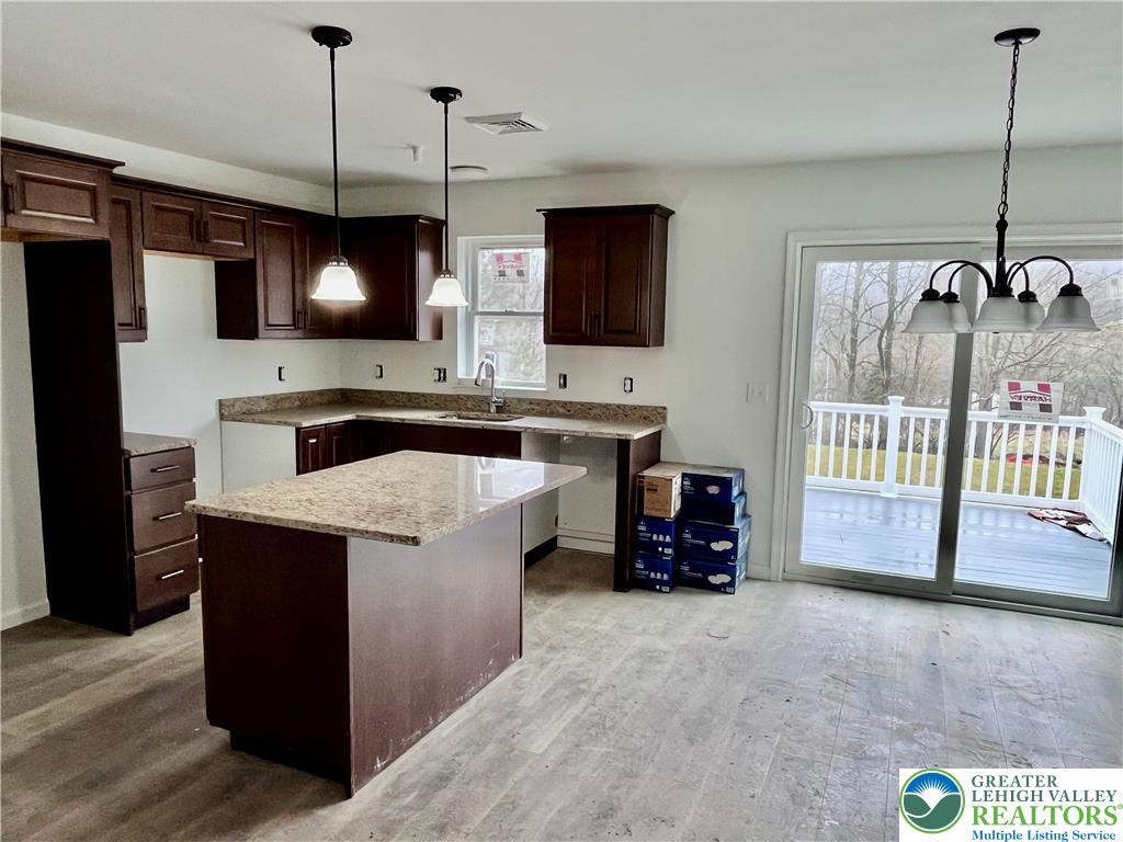 3876 East Grant Street Property Photo 6