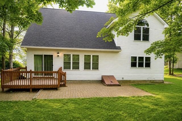 6 Deerfield Drive Property Photo 2