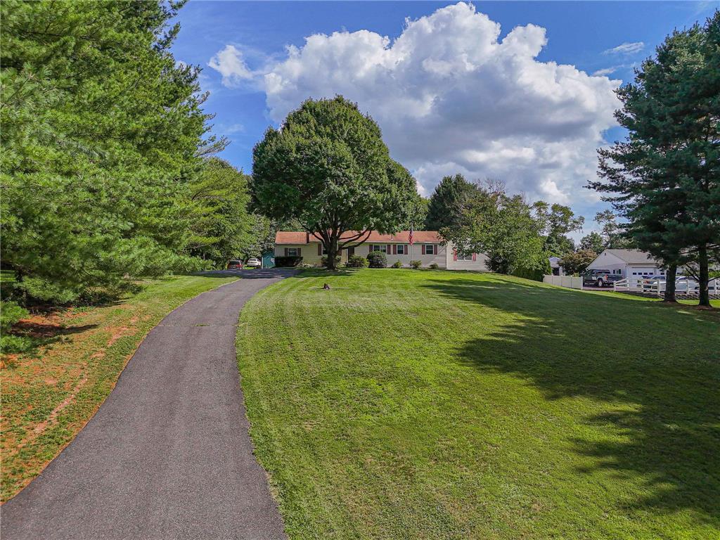 2034 Wind Hill Road Property Photo 1