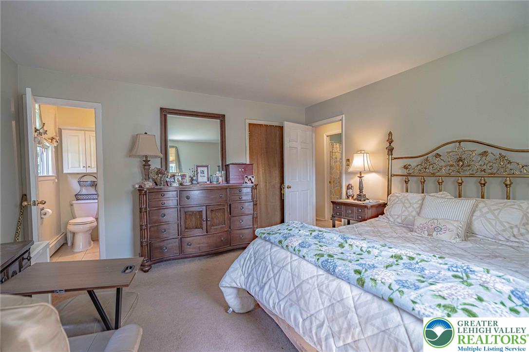 2034 Wind Hill Road Property Photo 23