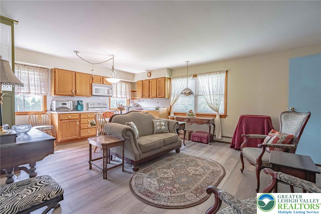 2034 Wind Hill Road Property Photo 32