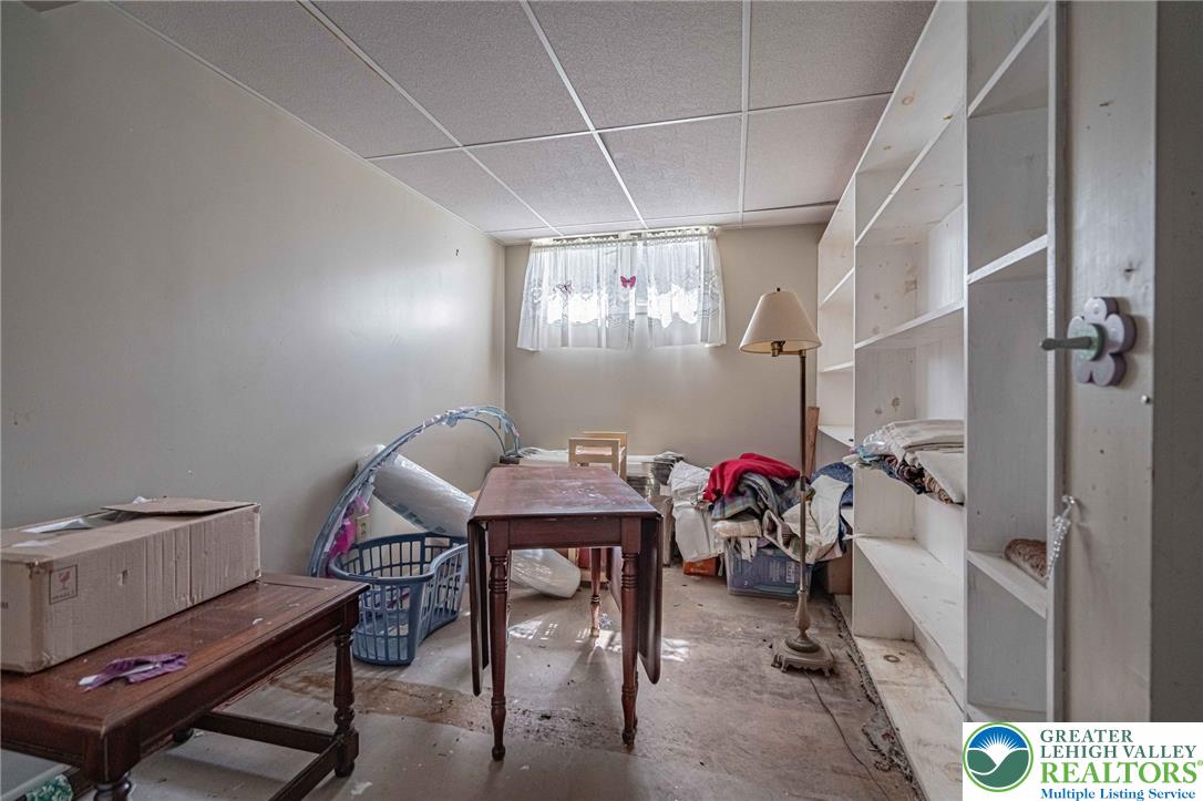 2034 Wind Hill Road Property Photo 44