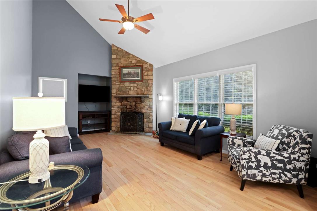 521 Deerfield Drive Property Photo 13