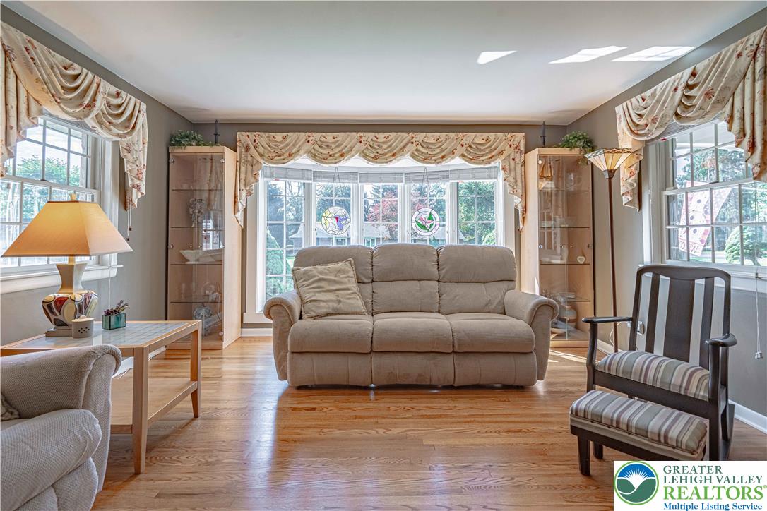 3683 Oakhurst Drive Property Photo 17