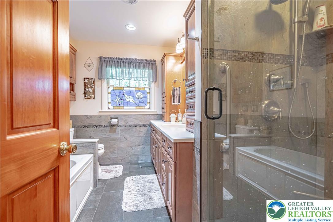 3683 Oakhurst Drive Property Photo 39
