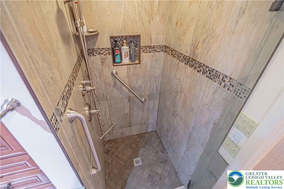 3683 Oakhurst Drive Property Photo 42