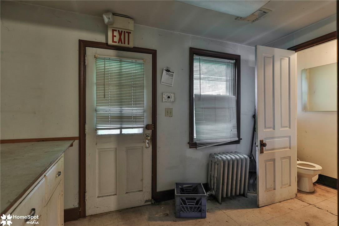 512 East 4th Street Property Photo 20