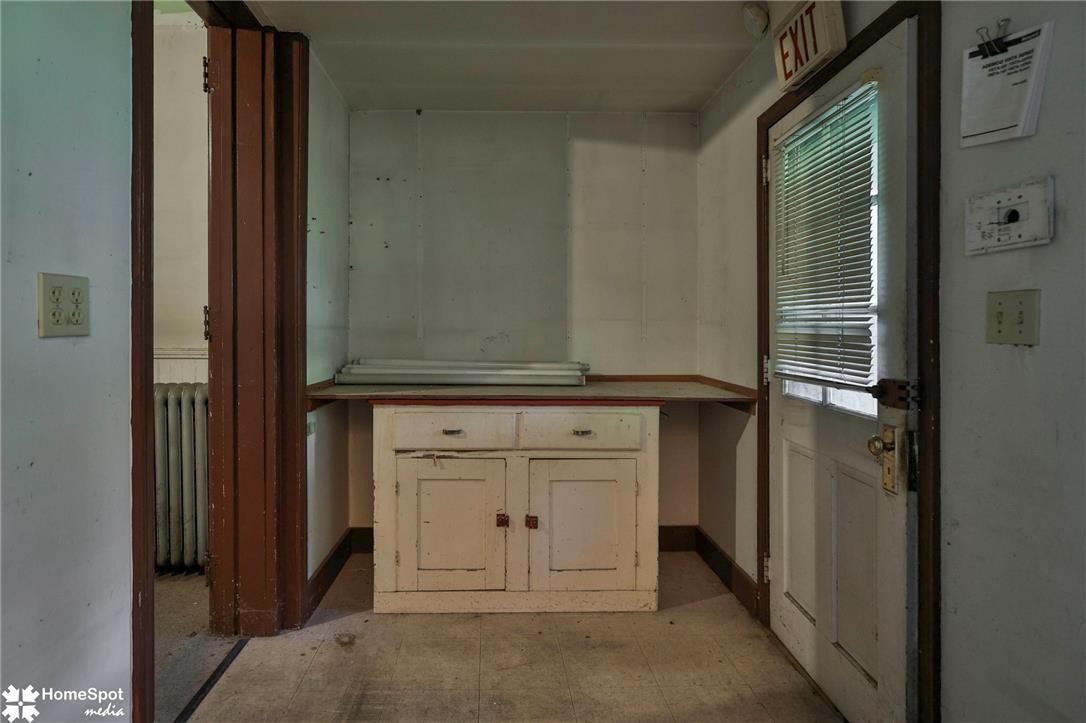 512 East 4th Street Property Photo 21