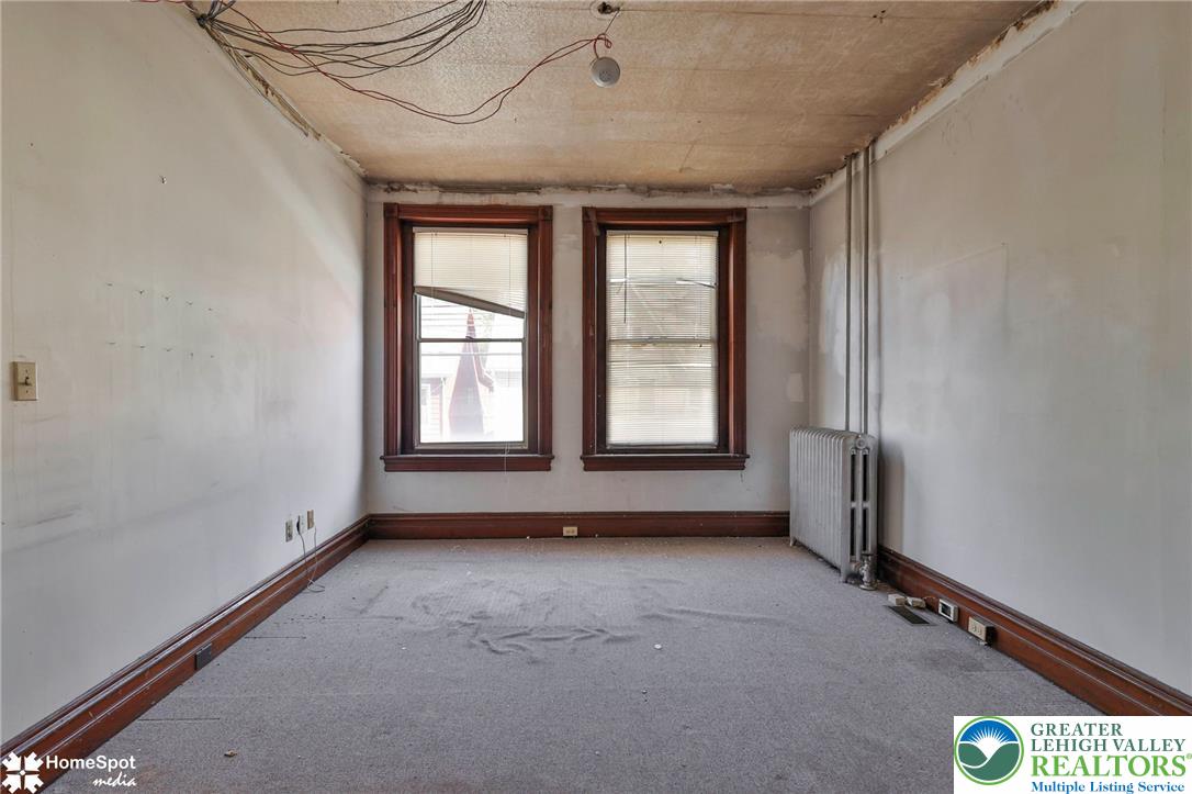 512 East 4th Street Property Photo 30