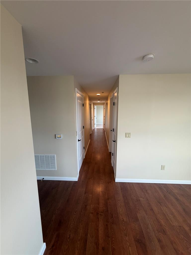528 North New Street 19 Property Photo 8