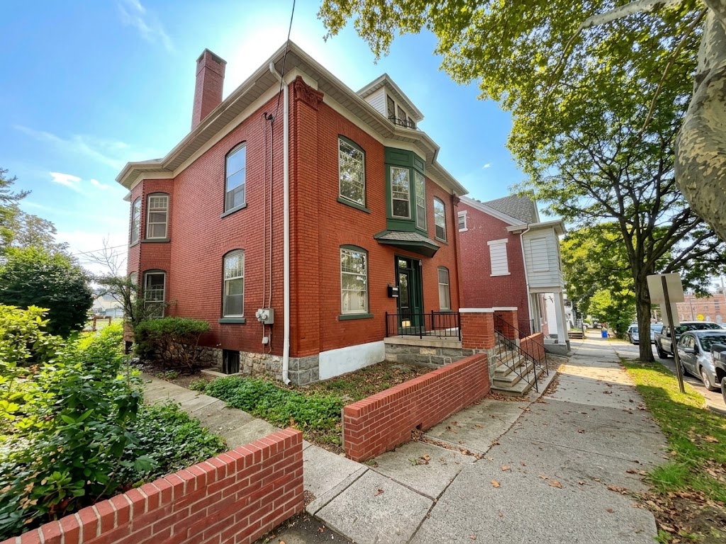 313 East Broad Street 1 Property Photo 2