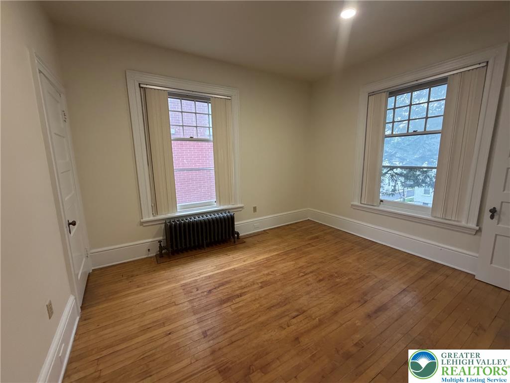 313 East Broad Street 1 Property Photo 14